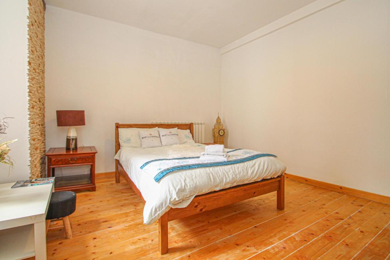 Deluxe Apartment ลานาร์ก ภายนอก รูปภาพ
